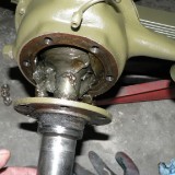 drum20110711axleapart