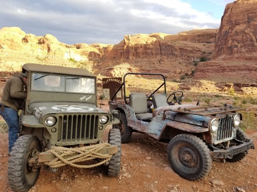 Cliffhanger-Trailhead-GJ-and-BB.jpg