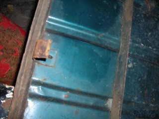ToolboxlidOriginalcolor.jpg